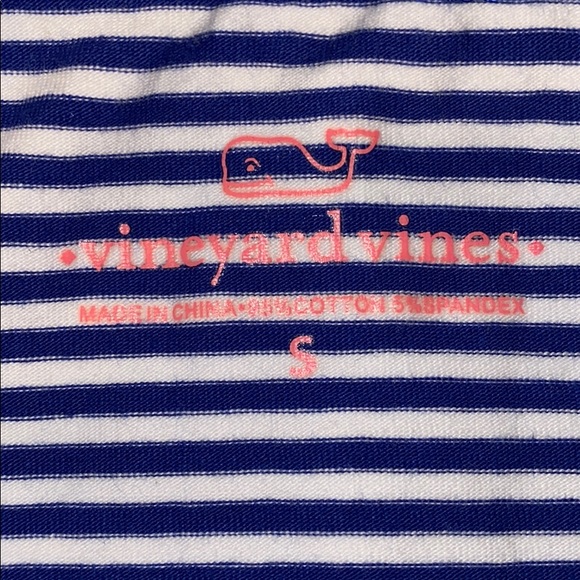 off the shoulder Vineyard Vines top - Picture 2 of 3